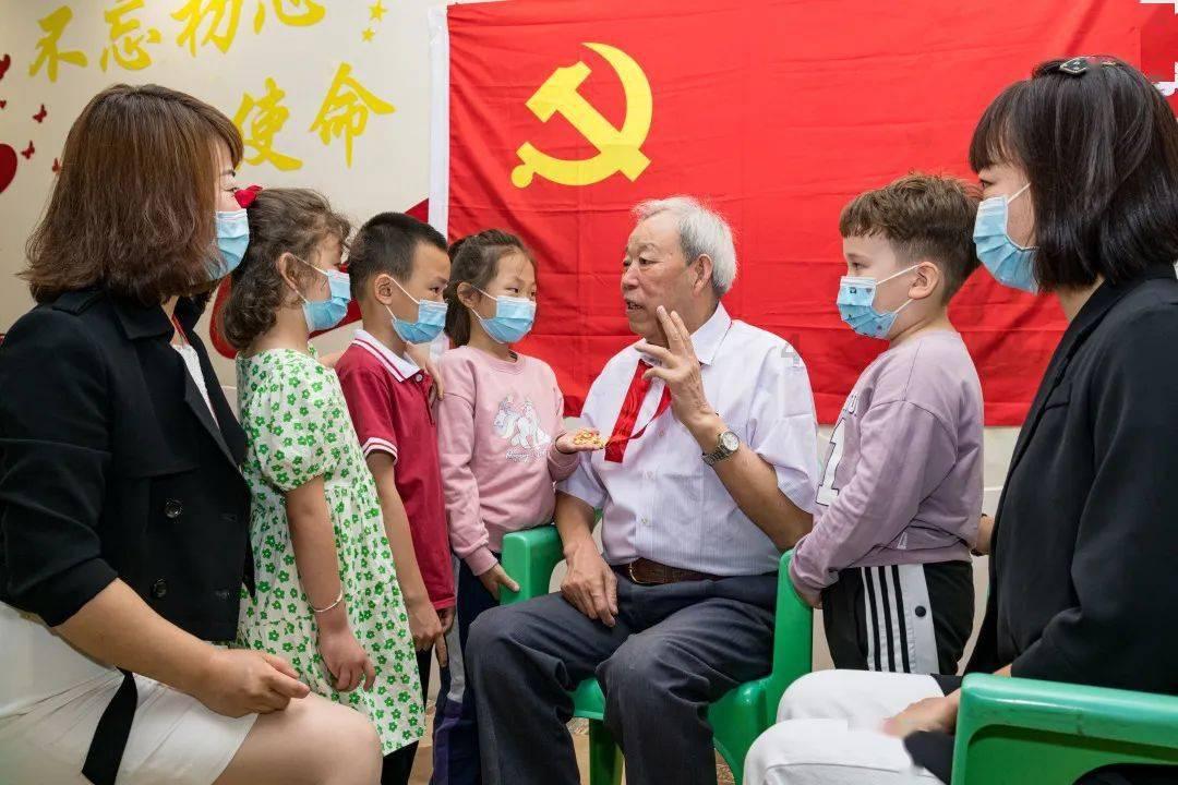 寻找海盗帽的男孩